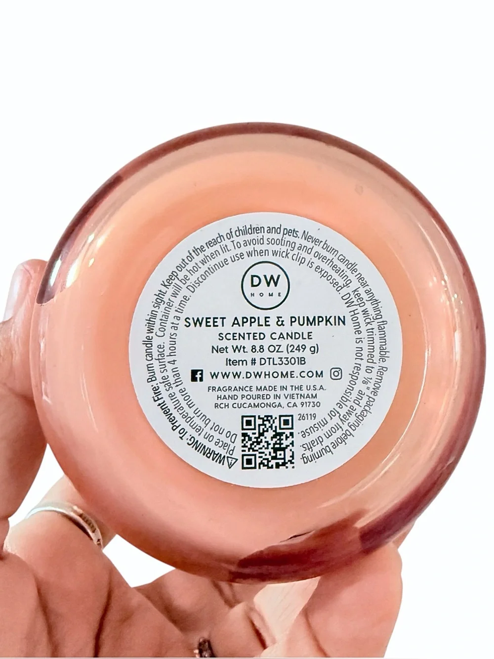 DW Home Sweet Apple and Pumpkin Luxury Scented Candle - Pink Glass with Gold Lid